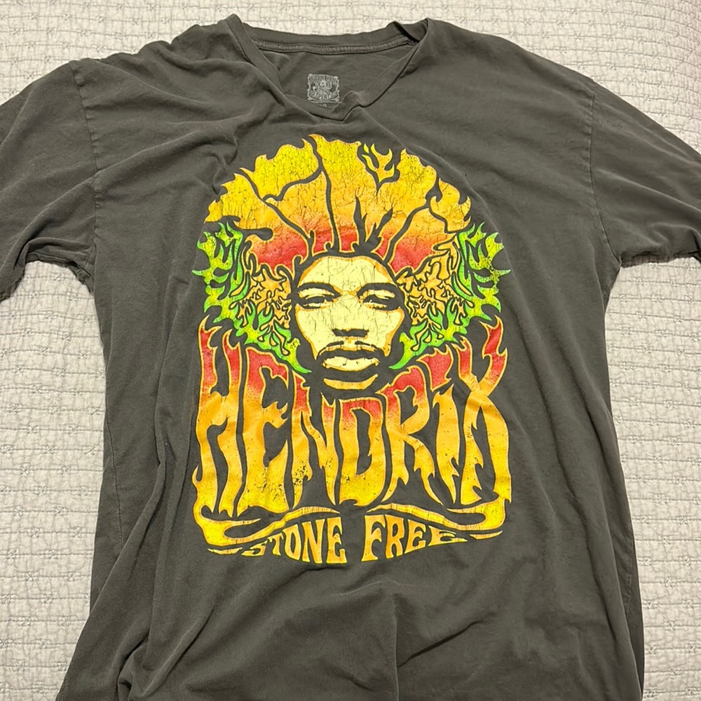 L Jimi Hendrix tee